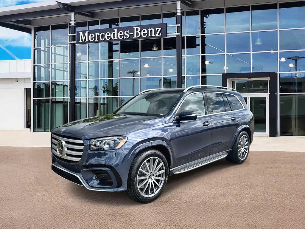 New 2026 Mercedes-Benz GLS 450 4MATIC