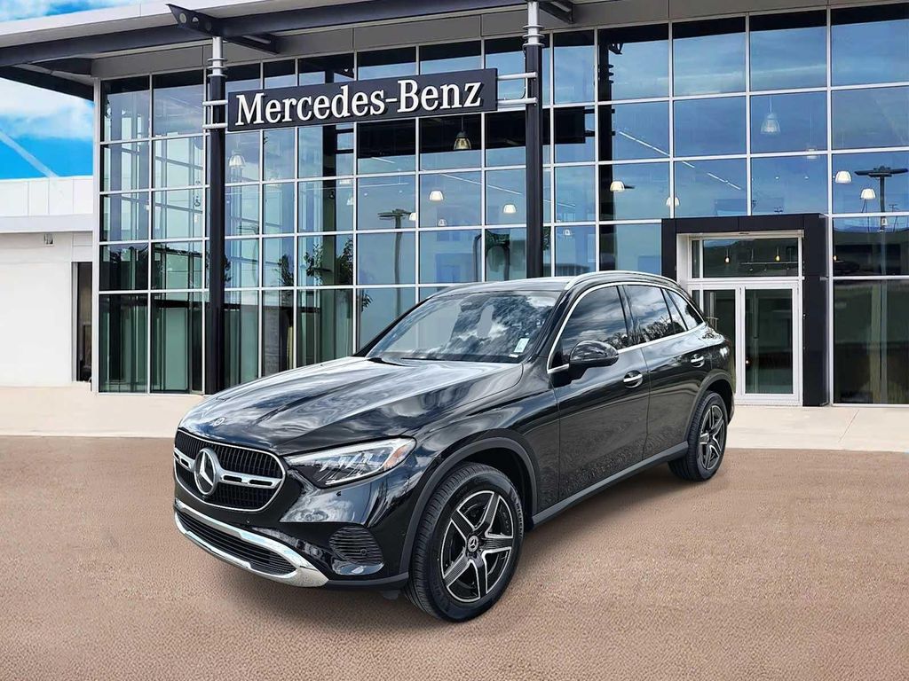 New 2026 Mercedes-Benz GLC 300 4MATIC