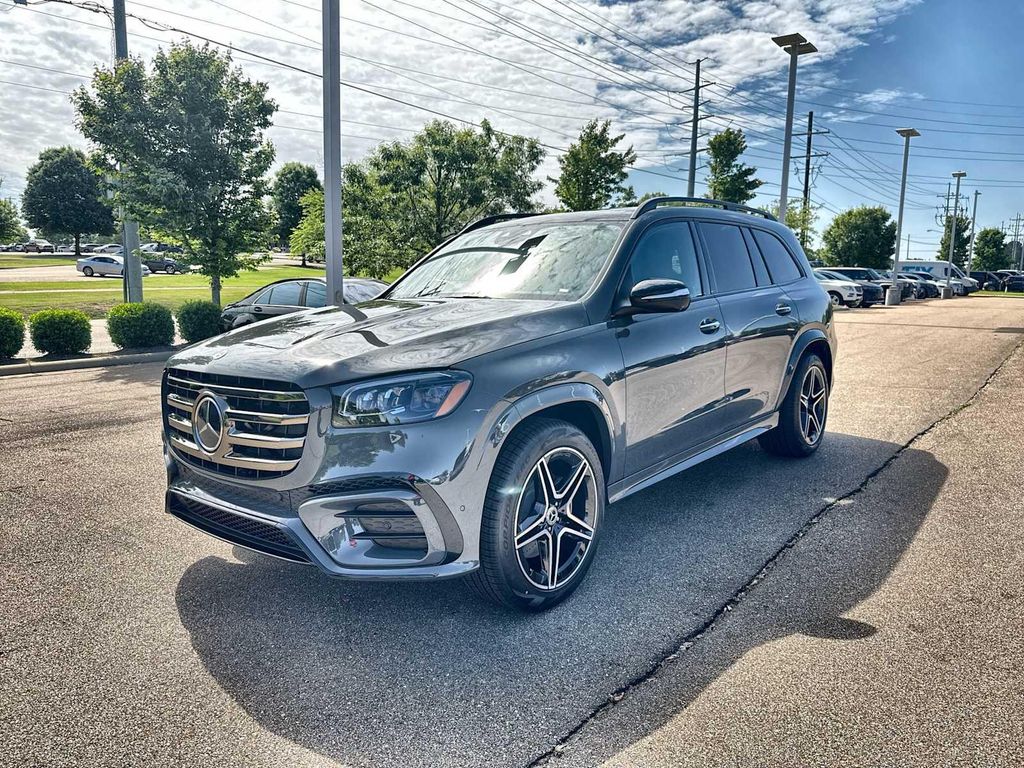 MERCEDES-BENZ GLS - 1