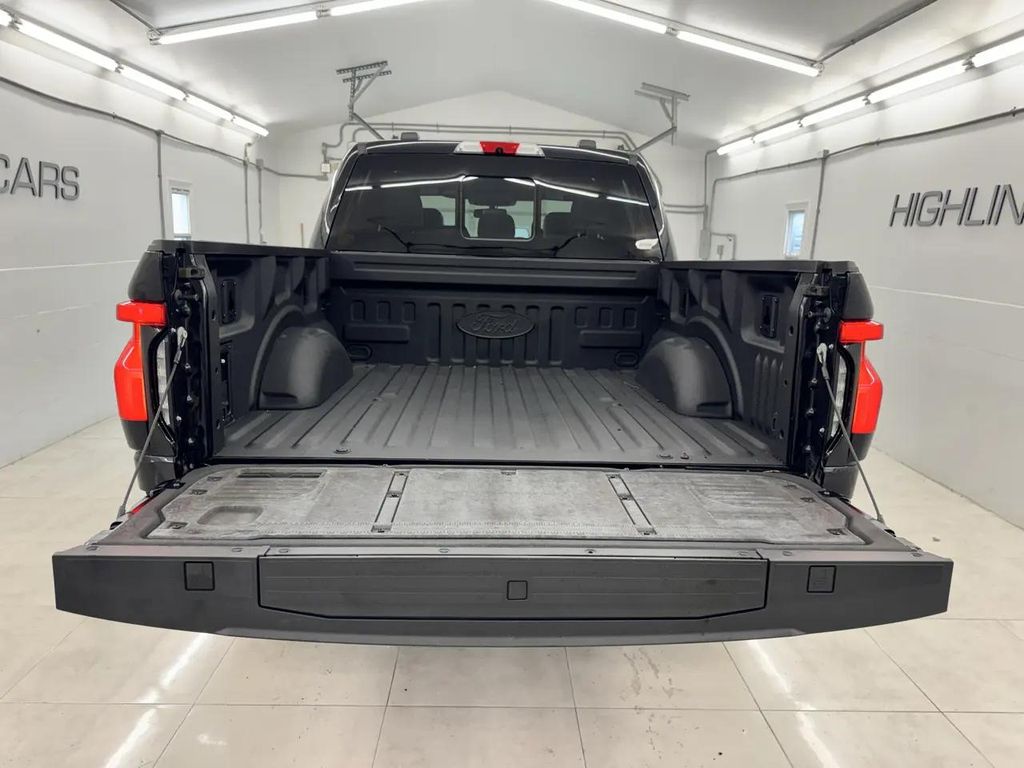 2022 FORD F-150 LIGHTNING LARIAT 照片 6
