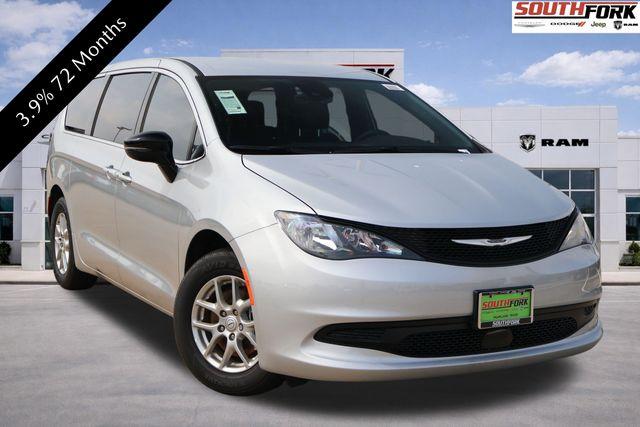 New 2026 Chrysler Voyager LX