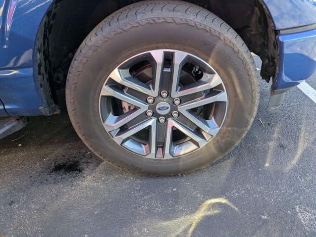 FORD F-150 XL - 4
