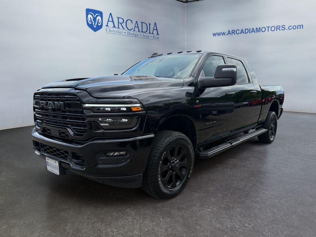 صورة 1 لـ 2025 RAM 2500 LARAMIE MEGA CAB 4X4 6'4' BOX