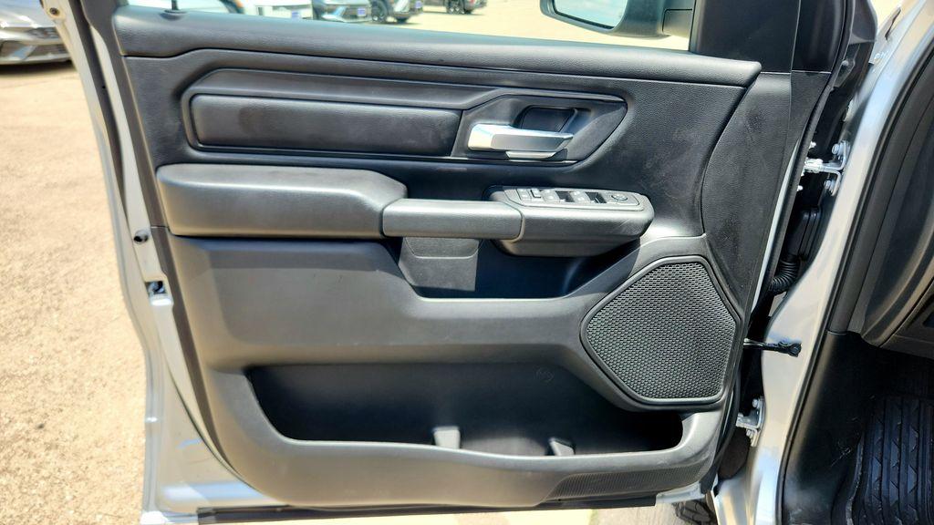 2026 RAM 1500 TRADESMAN 缩略图 22