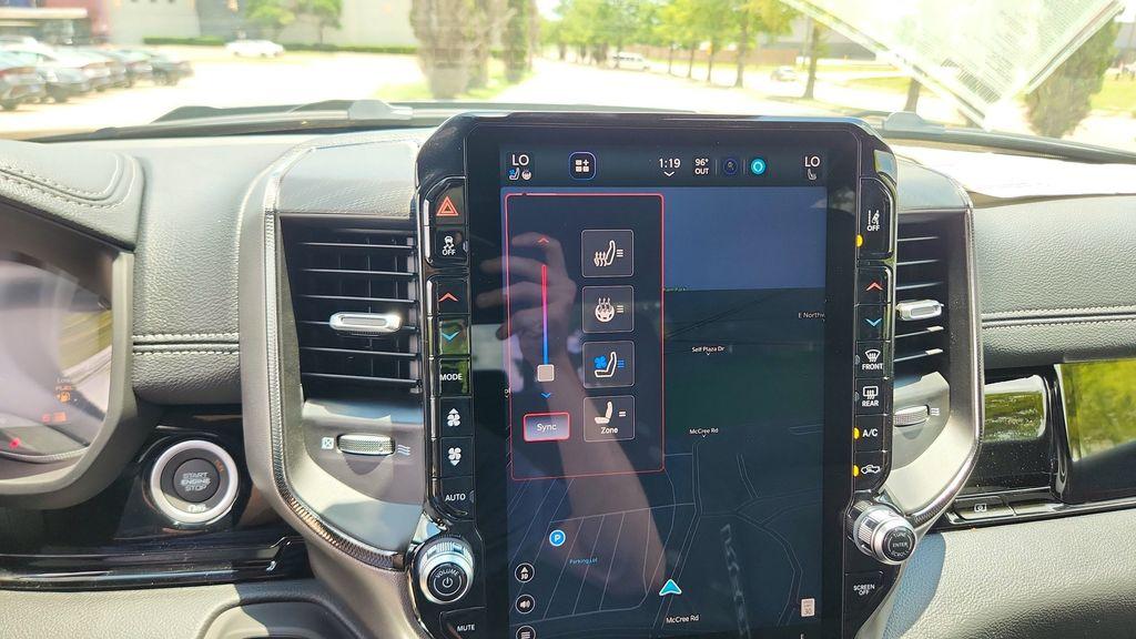 صورة مصغرة 16 لـ 2026 RAM 1500 REBEL