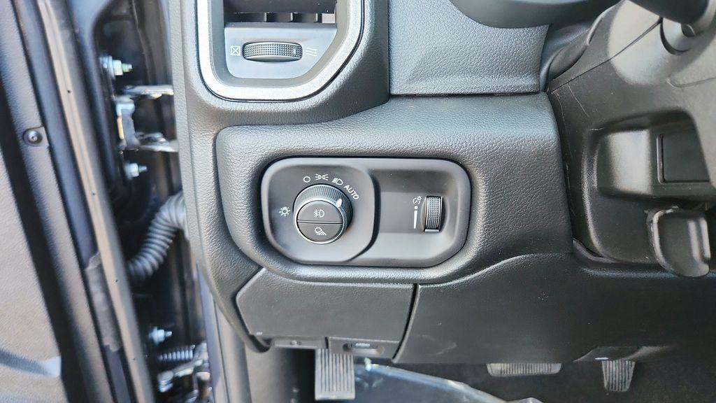 2026 RAM 2500 TRADESMAN — миниатюра 21