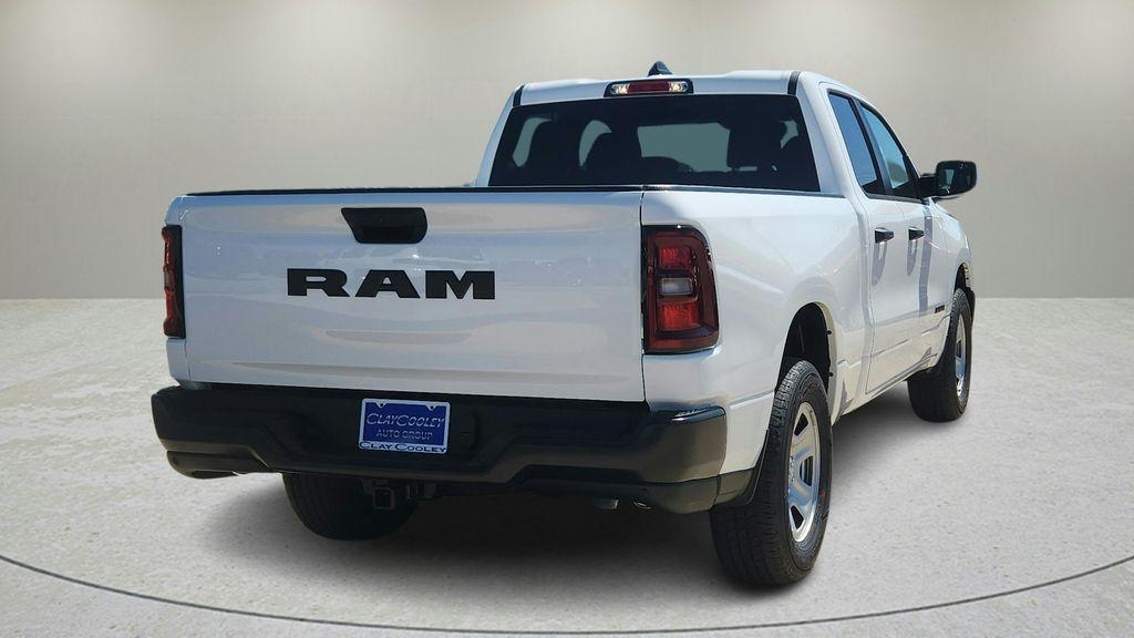 2026 RAM 1500 TRADESMAN — фото 7