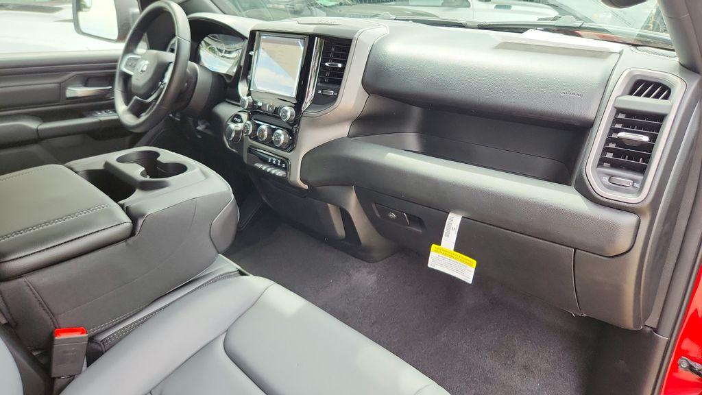2026 RAM 1500 TRADESMAN — миниатюра 28