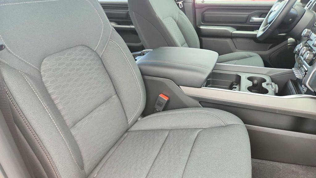 2026 RAM 1500 EXPRESS 缩略图 29