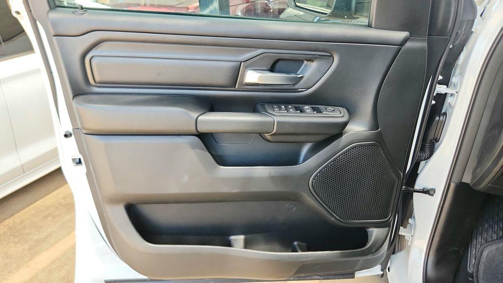 2026 RAM 1500 EXPRESS — миниатюра 21
