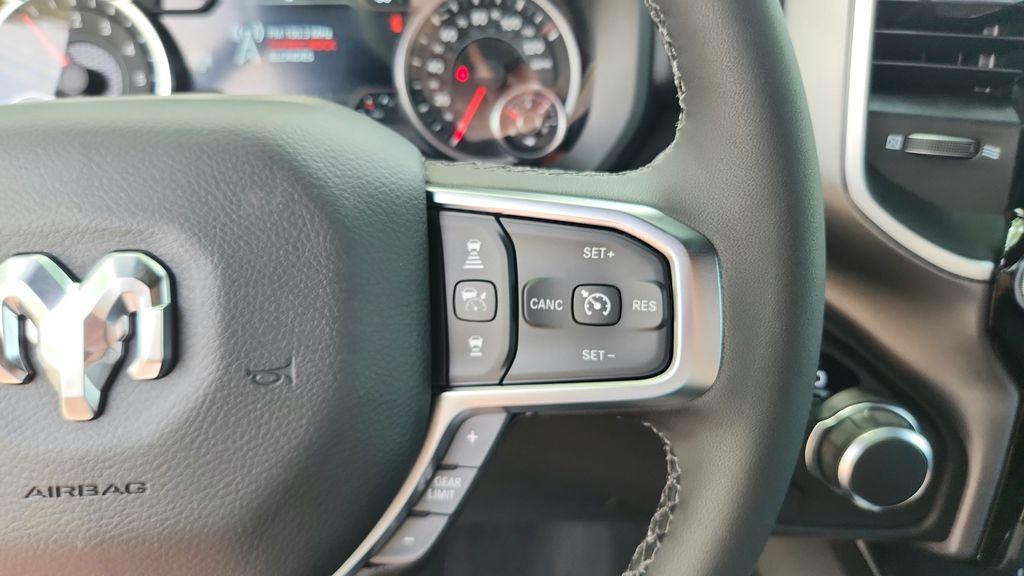 2026 RAM 1500 BIG HORN/LONE STAR — миниатюра 21