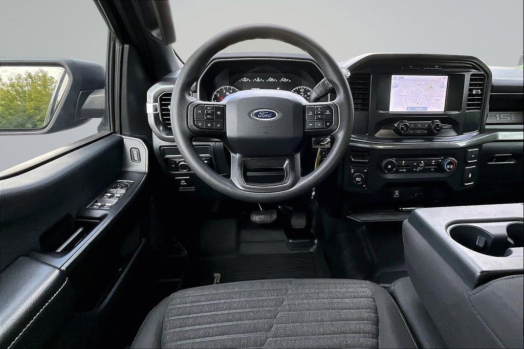 FORD F-150 XL - 6