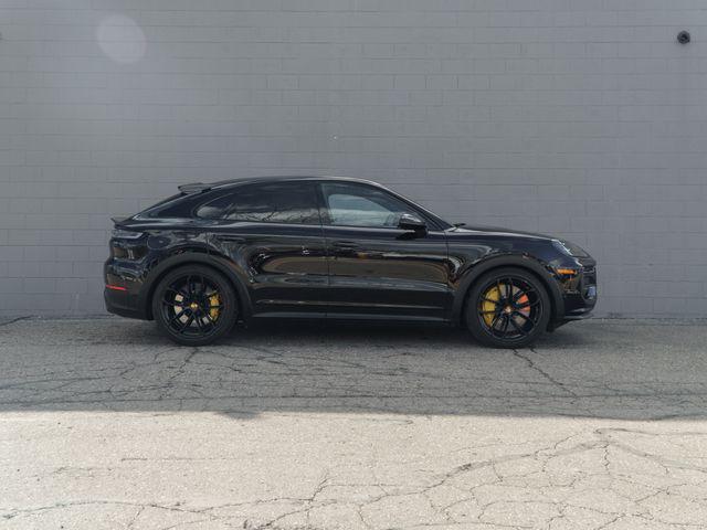 PORSCHE CAYENNE - 8
