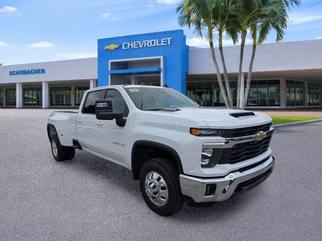 New 2026 Chevrolet Silverado 3500 LT