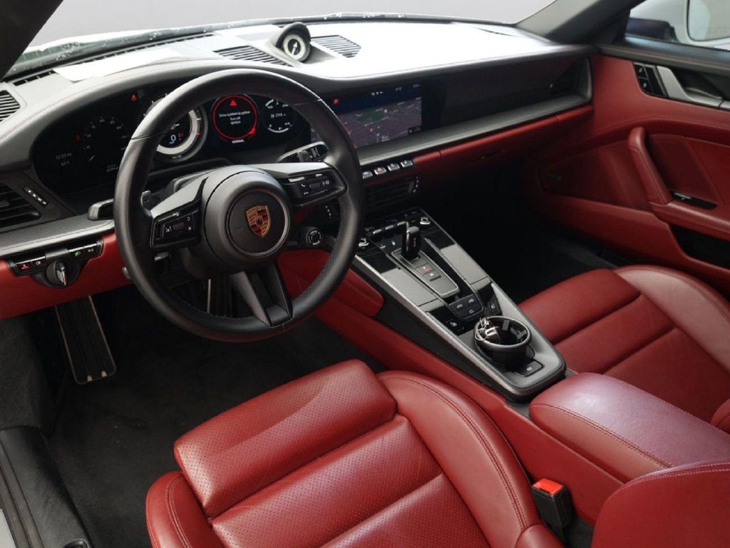 صورة 7 لـ 2020 Porsche 911 911 CARRERA S
