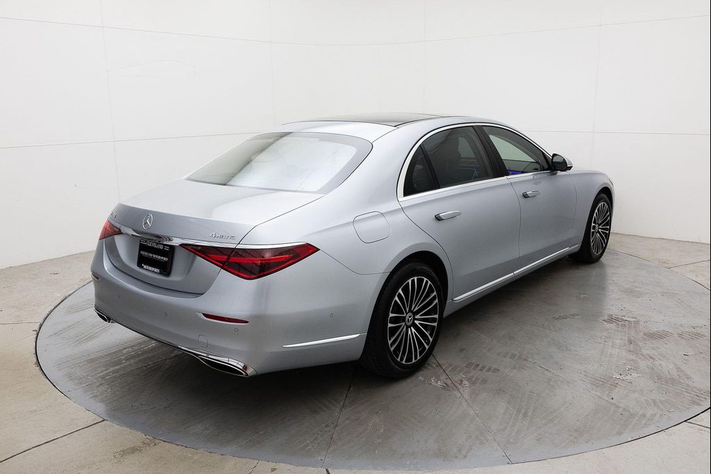 MERCEDES-BENZ S-CLASS - 10