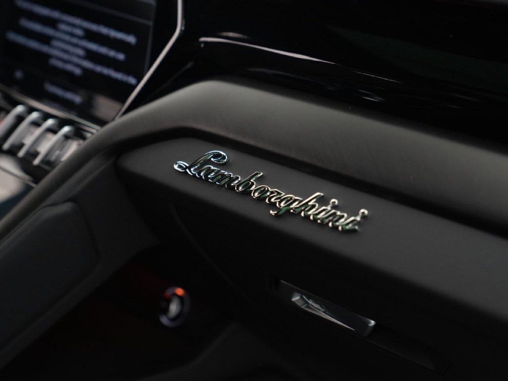 2024 Lamborghini URUS S 缩略图 43