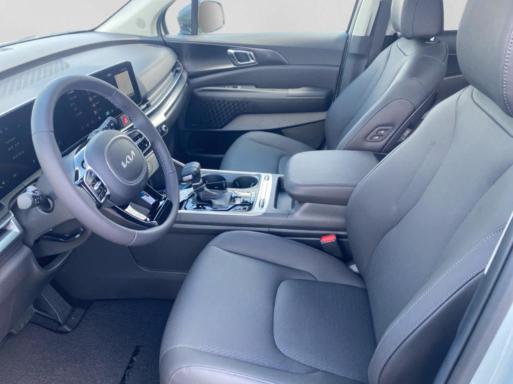 New 2026 Kia Carnival SX Prestige