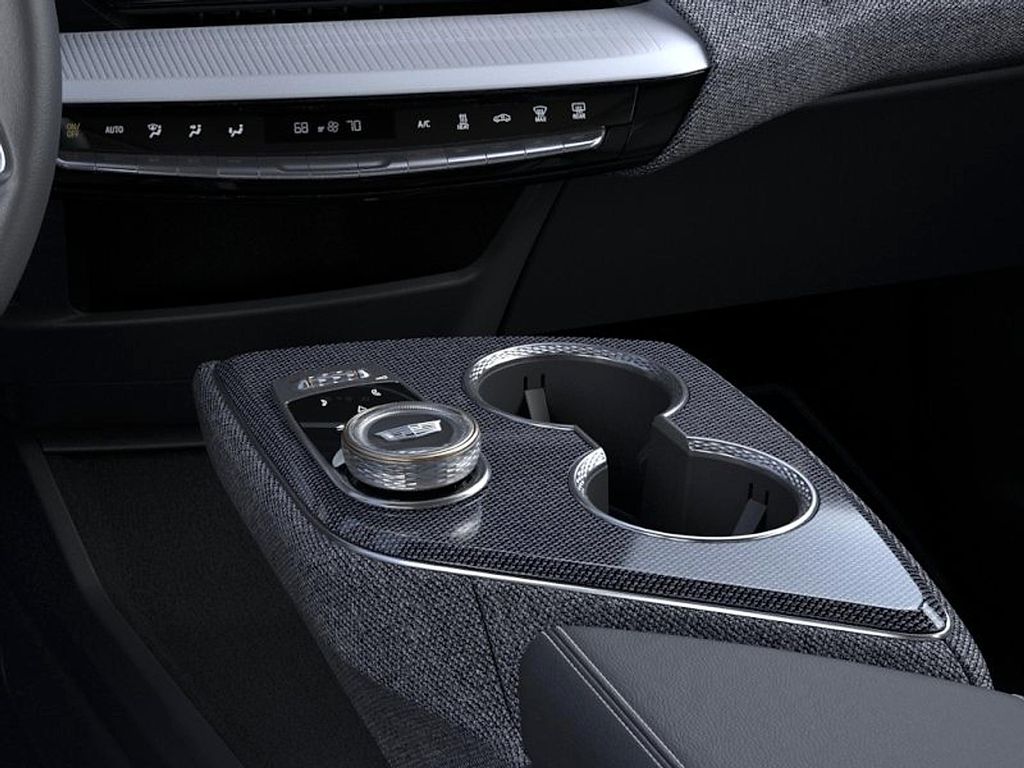 صورة مصغرة 23 لـ 2027 Cadillac OPTIQ SPORT