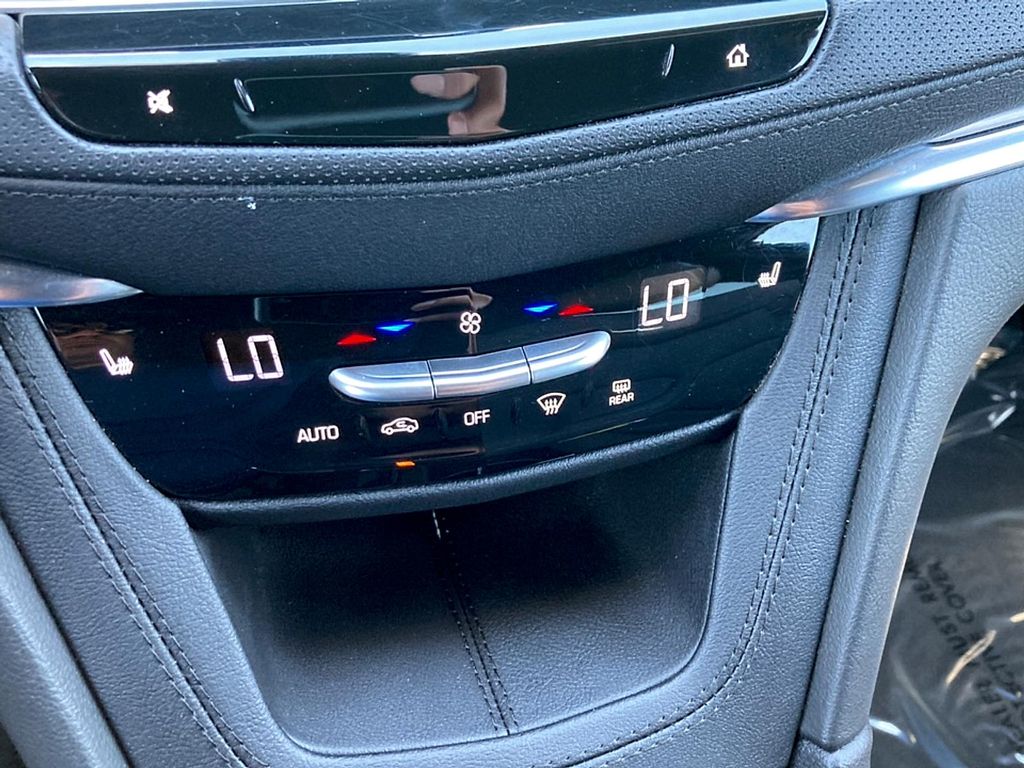 صورة مصغرة 24 لـ 2025 Cadillac XT5 LUXURY