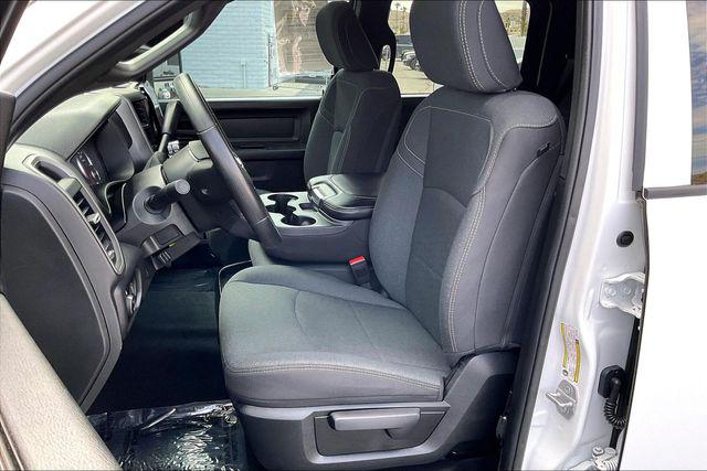 صورة مصغرة 24 لـ 2026 RAM 2500 TRADESMAN CREW CAB 4X4 6'4' BOX