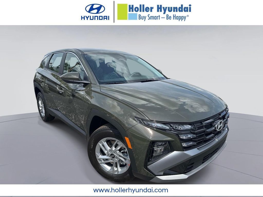 New 2026 Hyundai TUCSON SE