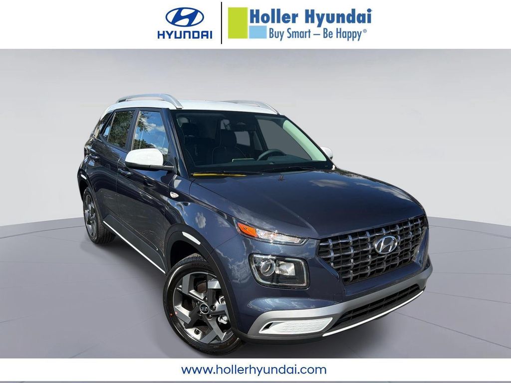 New 2026 Hyundai VENUE SEL w/Two-Tone Roof
