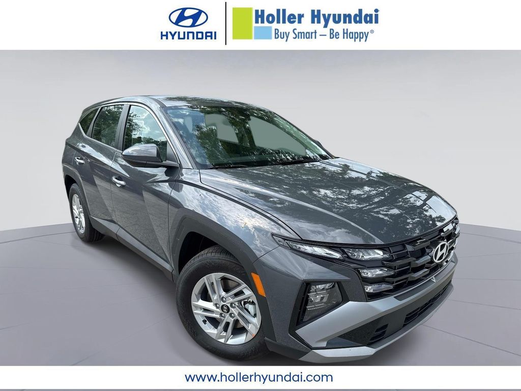 New 2026 Hyundai TUCSON SE
