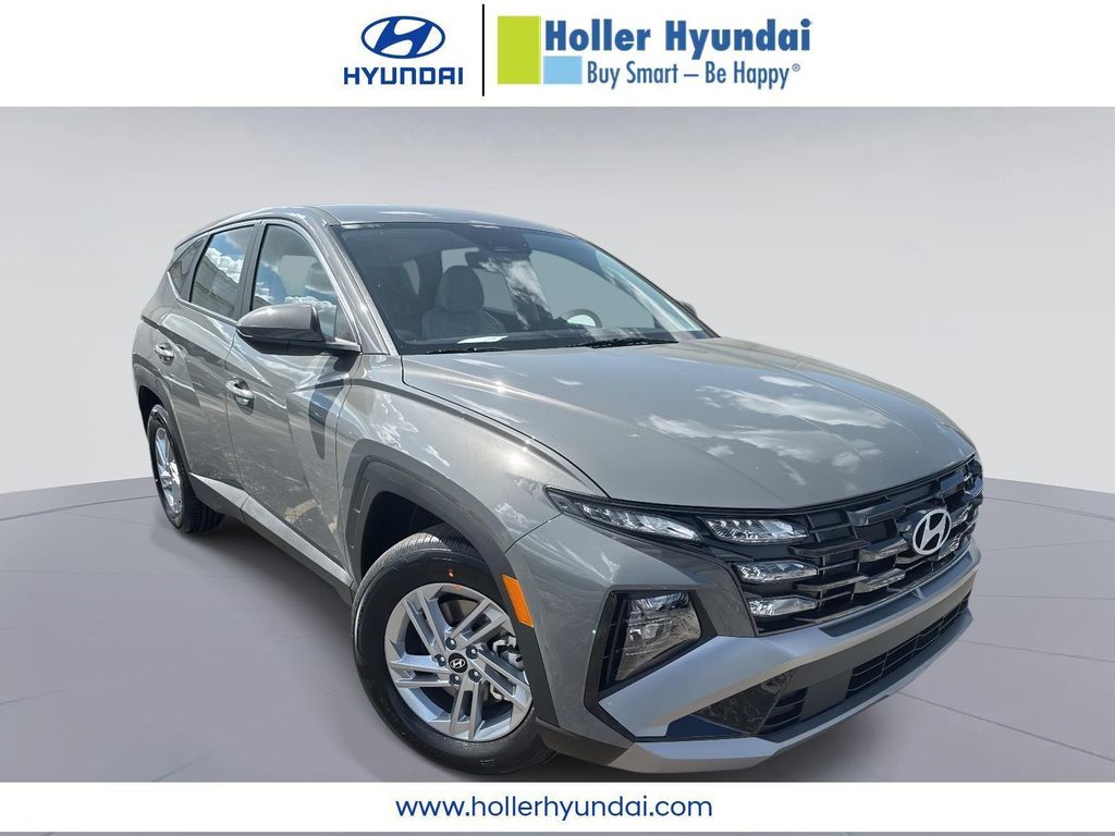 New 2026 Hyundai TUCSON SE