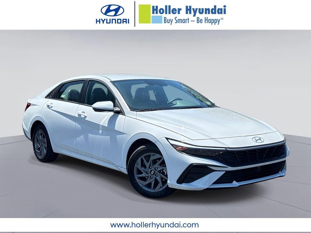 New 2026 Hyundai ELANTRA HEV Blue