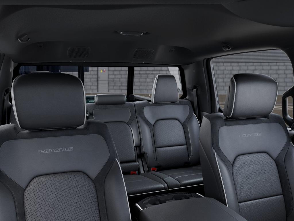 صورة مصغرة 25 لـ 2026 RAM 1500 LARAMIE