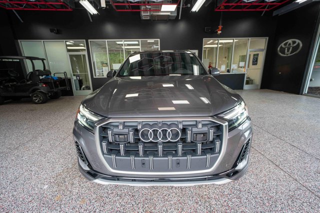 صورة 6 لـ 2025 AUDI Q7 45 PREMIUM