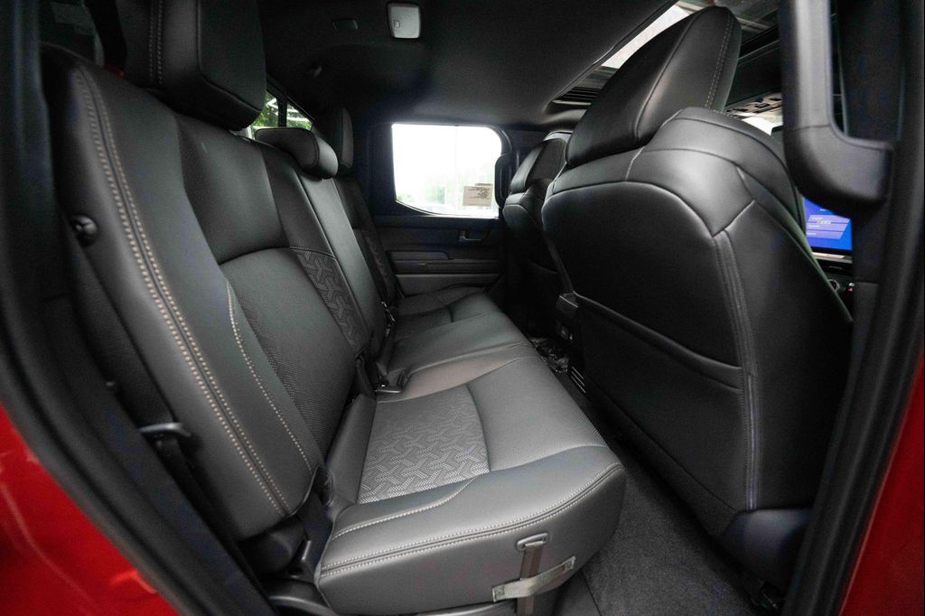 2026 Toyota TACOMA LIMITED 缩略图 24