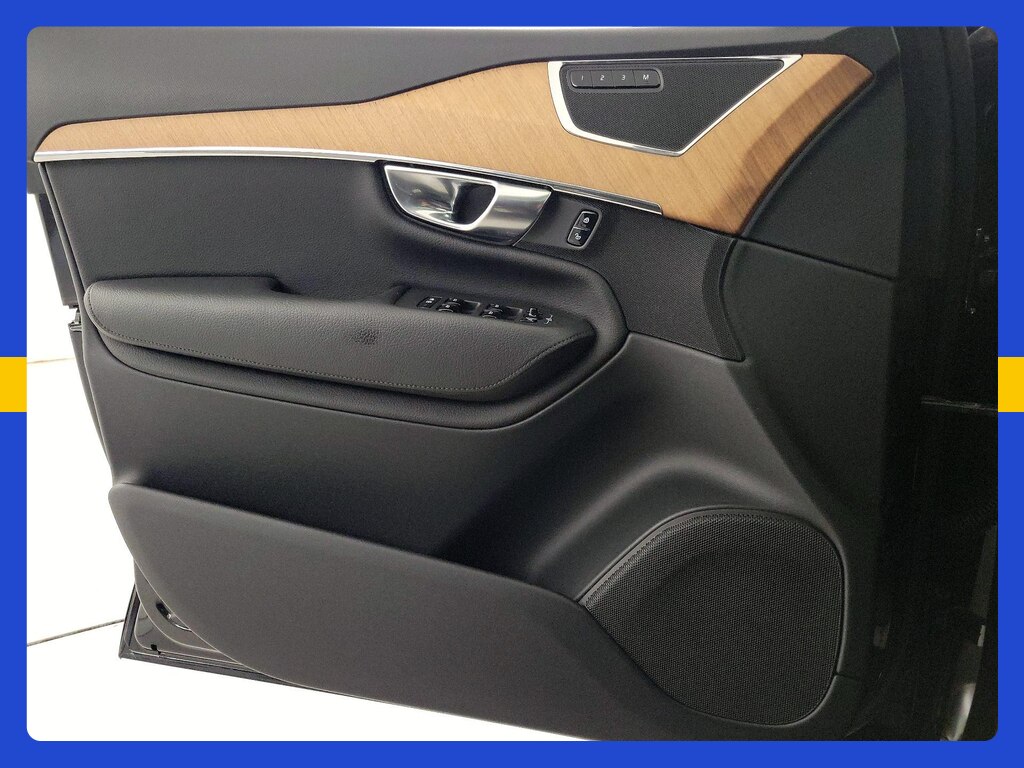 صورة مصغرة 15 لـ 2022 Volvo XC90 T6 MOMENTUM