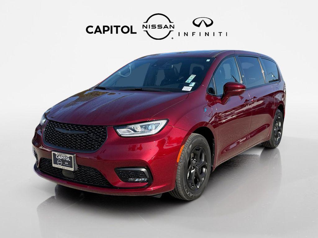 Used 2022 Chrysler Pacifica Hybrid Limited