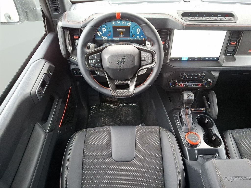 FORD BRONCO RAPTOR - 8
