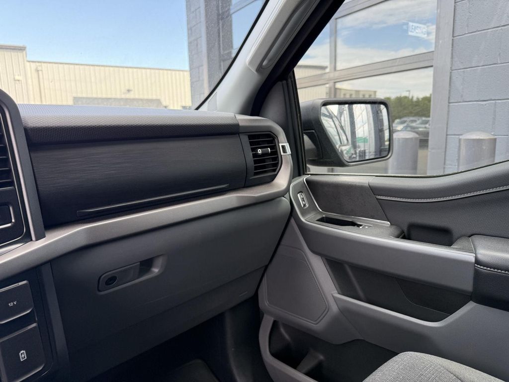 FORD F-150 XLT - 10