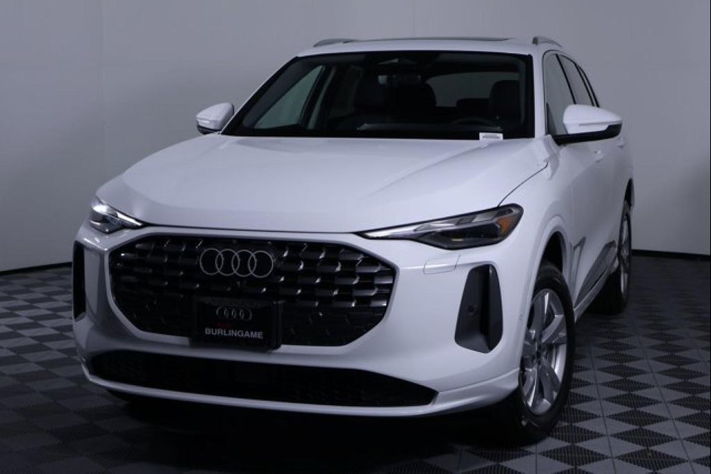 New 2026 Audi Q5 Premium TFSI quattro S tronic