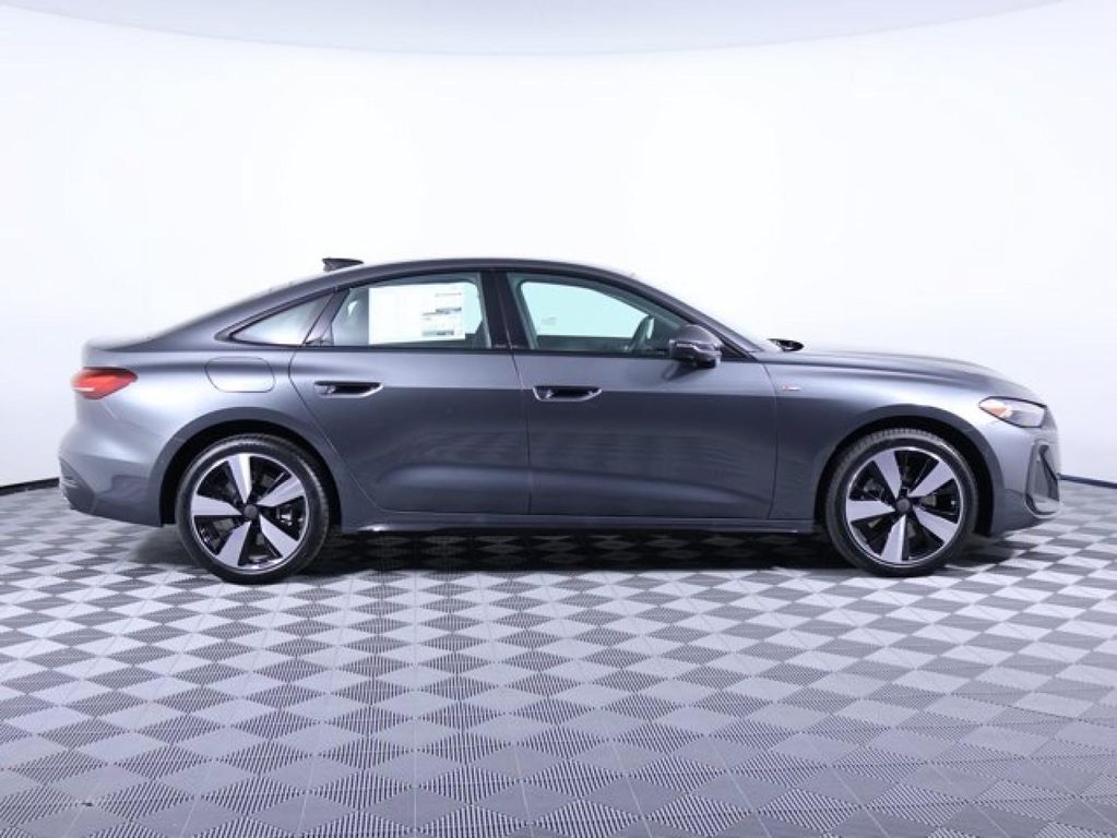 صورة 8 لـ 2026 AUDI A5 PREMIUM PLUS TFSI QUATTRO S TRONIC