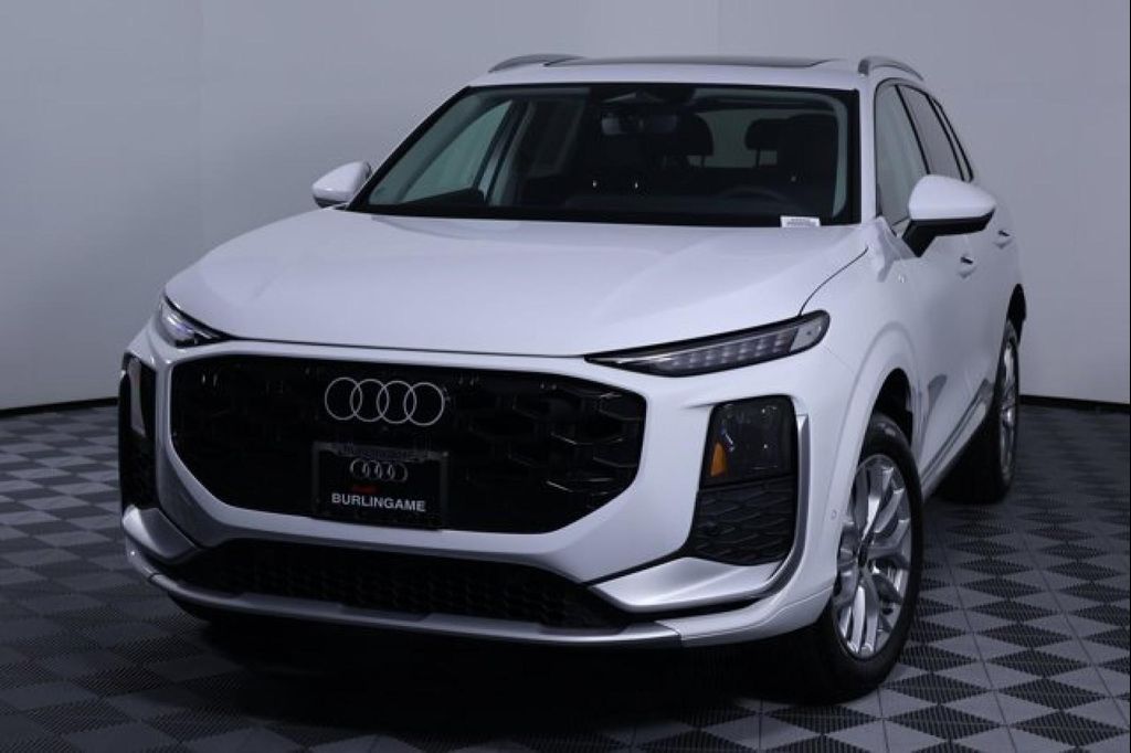 New 2026 Audi Q3 TFSI quattro S tronic