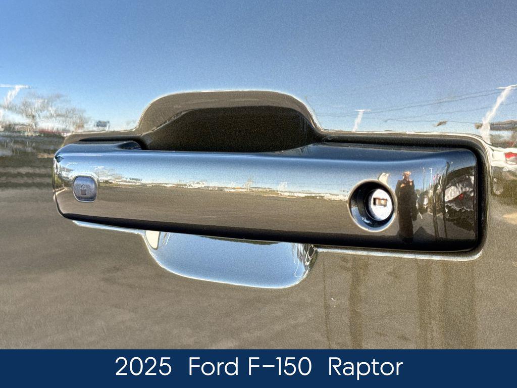 2025 FORD F-150 RAPTOR — миниатюра 14
