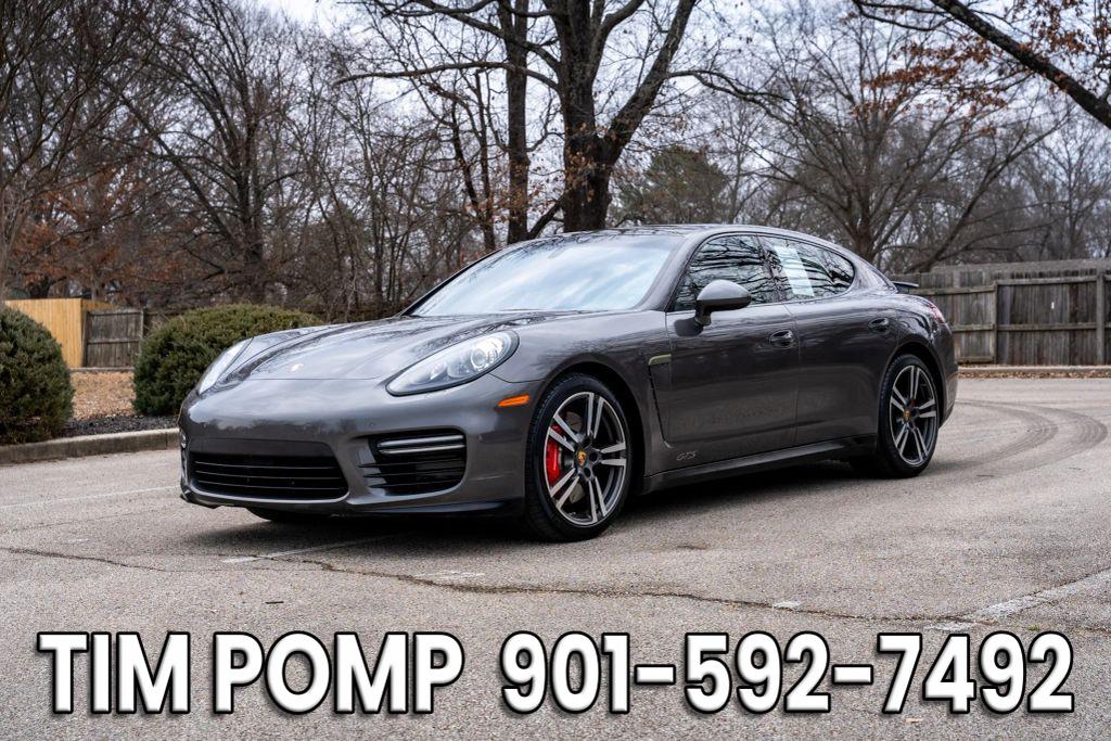 2016 Porsche Panamera