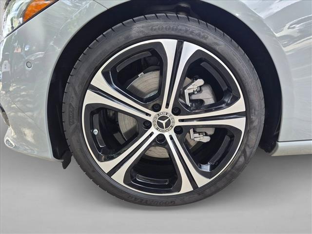 2026 Mercedes-BENZ C-CLASS 缩略图 22
