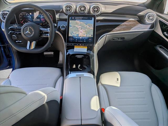 2026 Mercedes-BENZ GLC — миниатюра 12