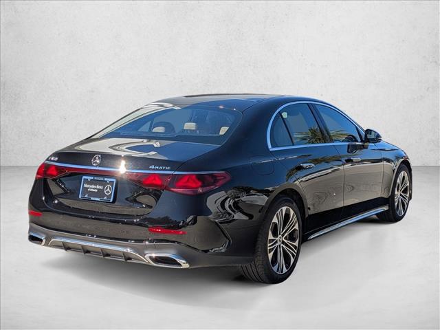 MERCEDES-BENZ E-CLASS - 2
