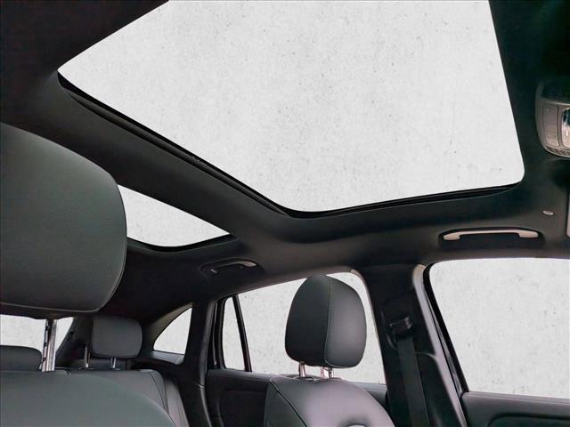 2026 Mercedes-BENZ GLA 缩略图 21