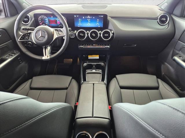 2026 Mercedes-BENZ GLA 缩略图 16