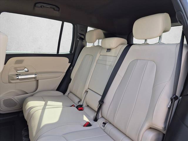2026 Mercedes-BENZ GLB 缩略图 17