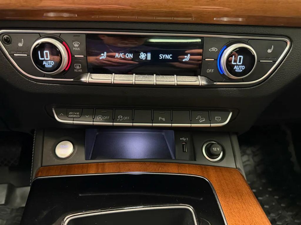 صورة مصغرة 21 لـ 2023 AUDI Q5 45 S LINE PREMIUM PLUS
