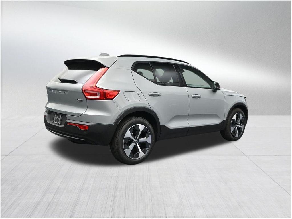 2026 Volvo XC40 B5 PLUS 照片 5